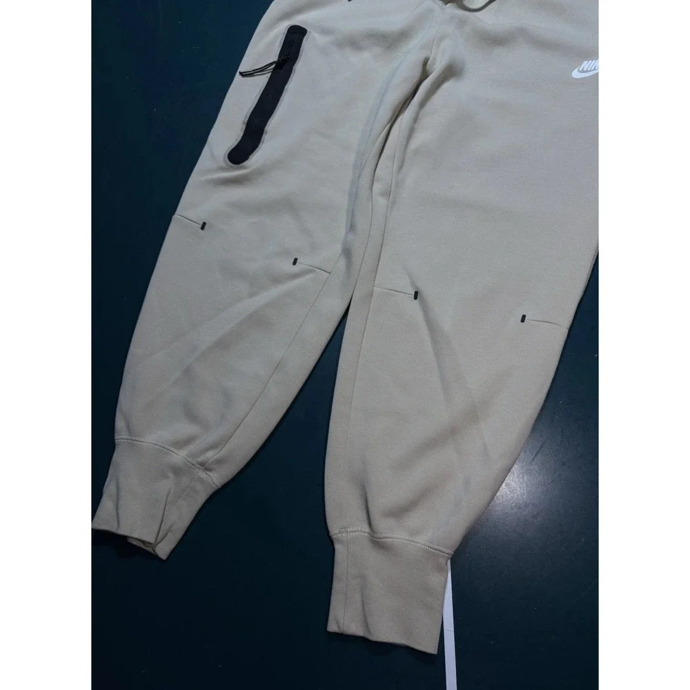 Nike waist 28